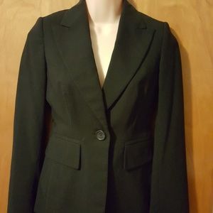 BR Flared-Sleeve Suit Jacket